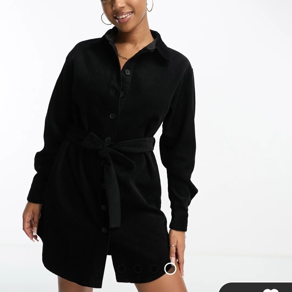 New ASOS DESIGN cord belted shirt dress in black.Size 8